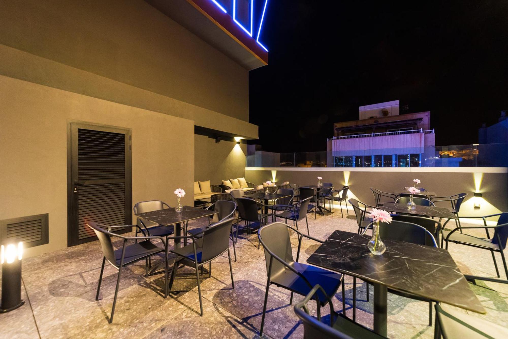 Hotel Puerto De La Luz By Pierre & Vacances Лас-Пальмас-де-Гран-Канария Экстерьер фото