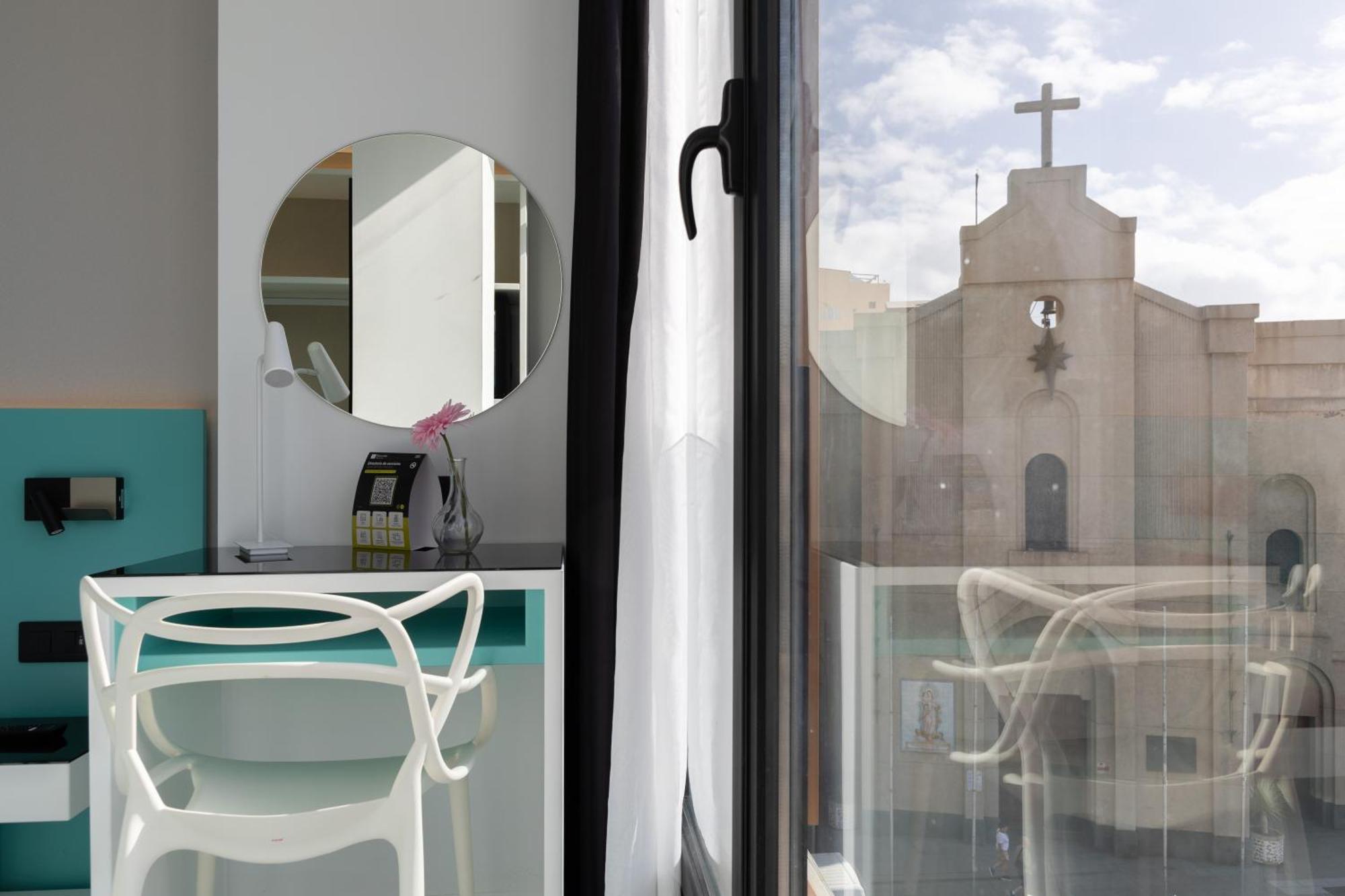 Hotel Puerto De La Luz By Pierre & Vacances Лас-Пальмас-де-Гран-Канария Экстерьер фото